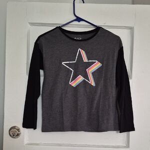 The Children's Place Girls' Gray & Black Long-Sleeve Top with Rainbow Star